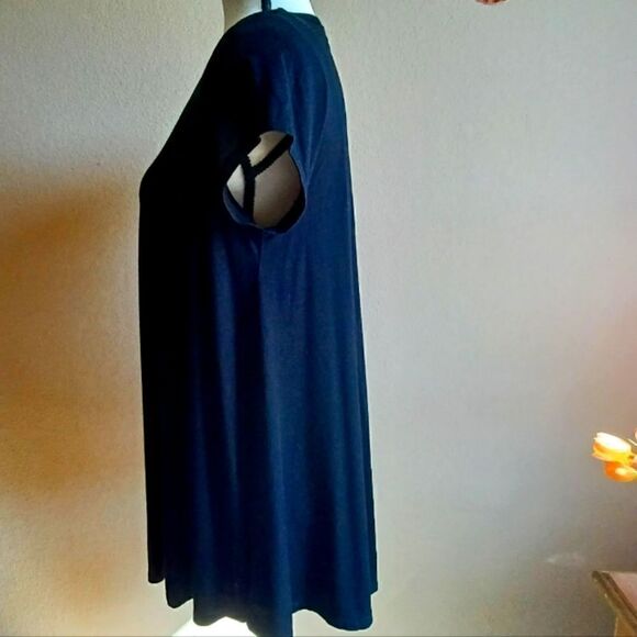 Karen Kane black, bell blouse Size M - Picture 2 of 6